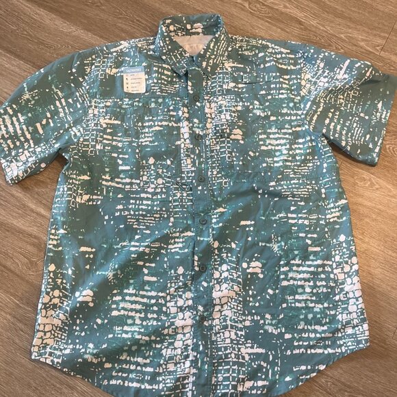 Reel Legends Saltwater II Mens L Fishing Shirt Vented Green Short Sleeve NWOT - Picture 1 of 4